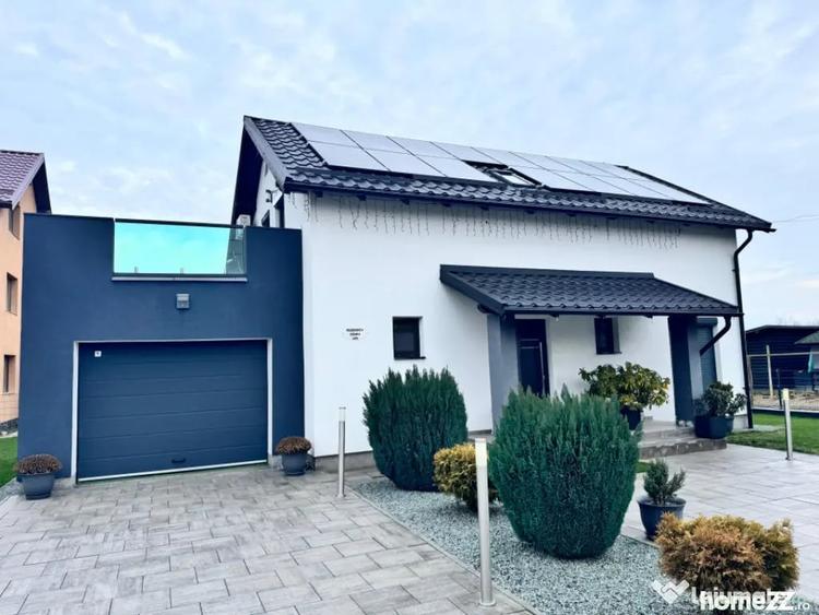 Casă cu 7 camere cu Teren 900 Mp în Hideaga