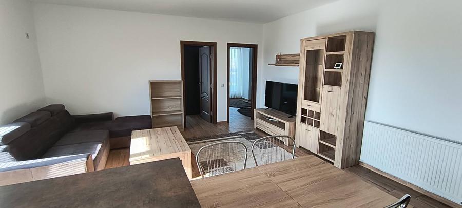 Apartament cu 3 camere semidecomandat în Gheorgheni