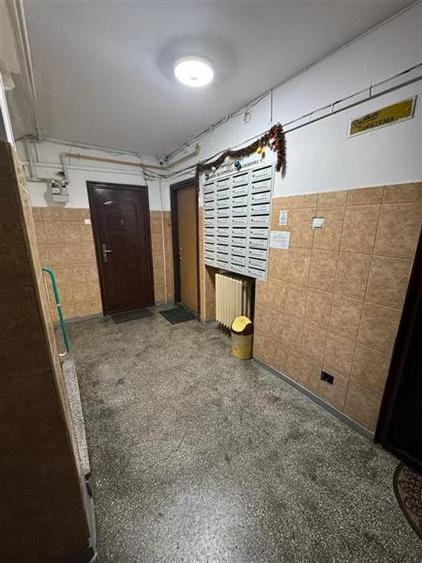 Basarabiei-2 minute de metrou, apartament 3 camere, bloc reabilitat, zona verde - 12
