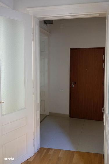 Apartament cu 3 camere în Ultracentral