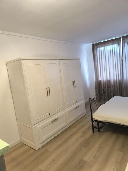 Garsonieră în Central