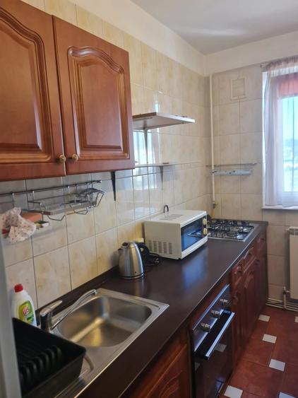 Apartament cu 2 camere decomandat în Milcov