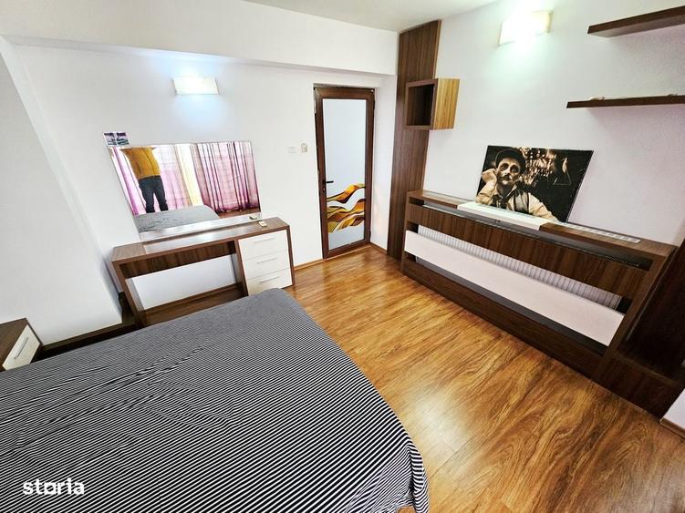Apartament cu 3 camere în Mazepa 1