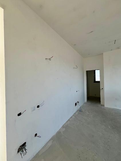 Apartament cu 2 camere decomandat în City Park Mall