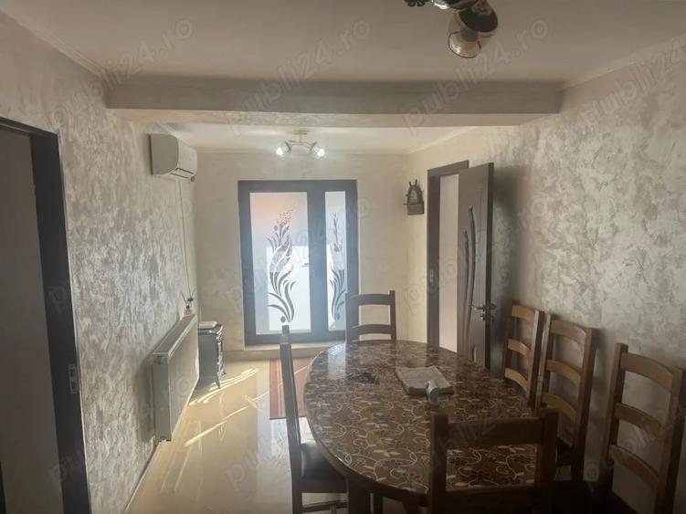 Casă cu 2 camere cu Teren 220 Mp în Central