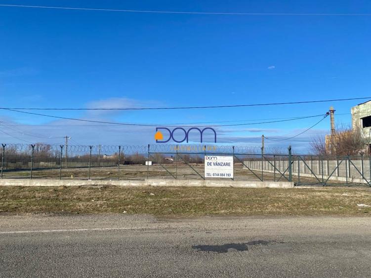 Teren Construcții intravilan de 34000 mp, în Exterior Vest