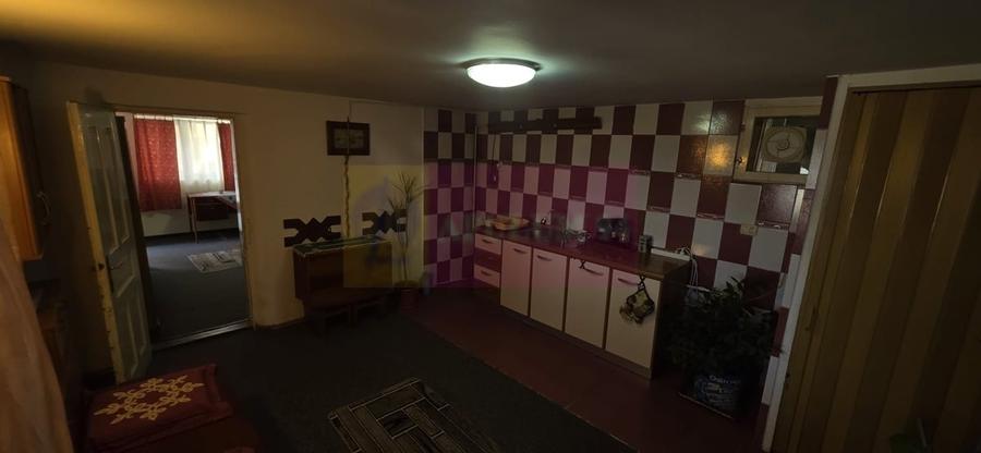 Casa de vanzare cu 6 camere in Busteni - 6