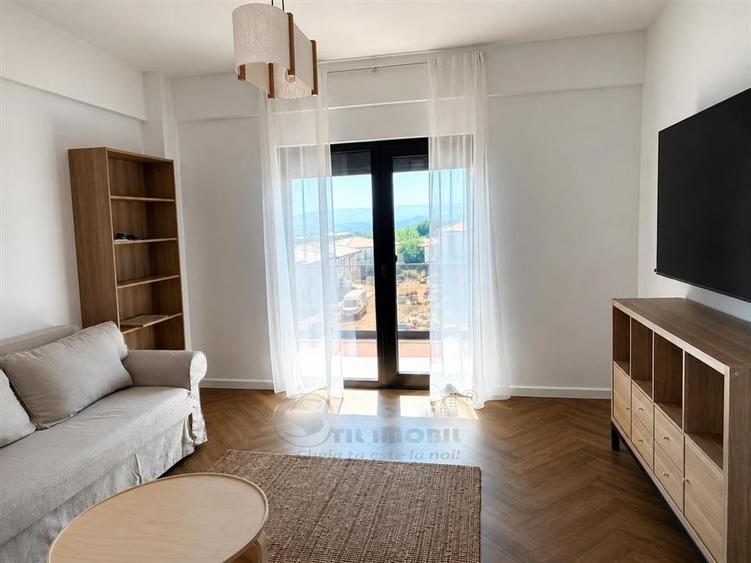 Apartament cu 2 camere decomandat în Galata