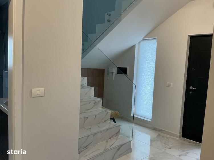Casă cu 3 camere în Remetea Mare