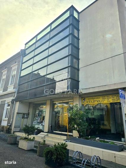 Spațiu comercial, de 140 mp, în Ultracentral