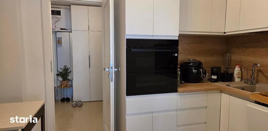 Apartament cu 3 camere decomandat în Tomis III