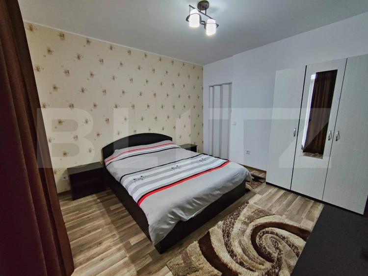 Apartament cu 2 camere semidecomandat, mobilat în Bariera Vâlcii