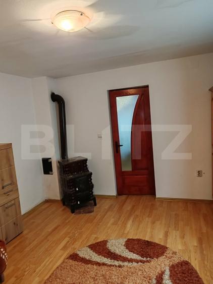 Casă individuală cu 2 camere cu Teren 530 Mp în Exterior Est