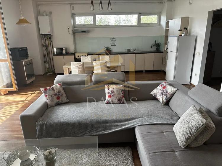 Apartament cu 2 camere semidecomandat, mobilat în Plopilor