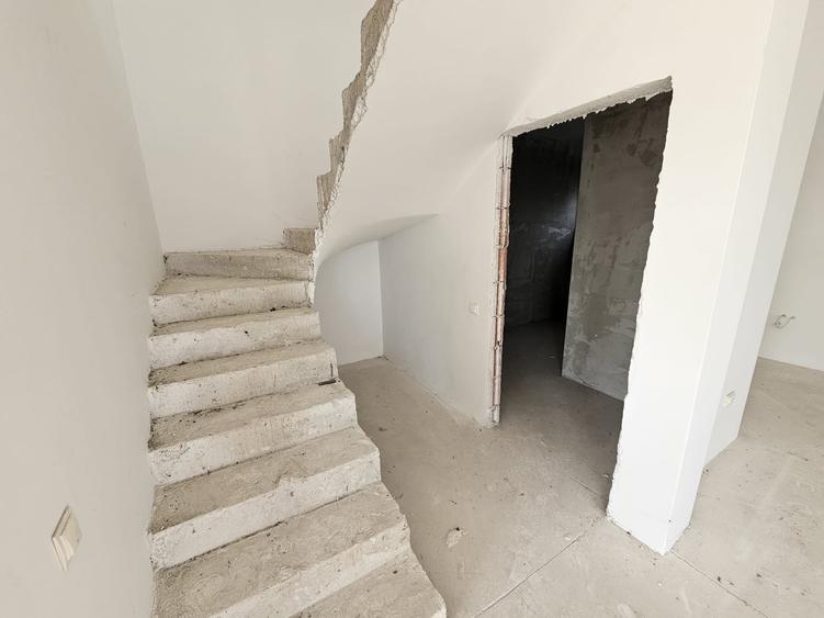 DUPLEX (LA GRI), P+1E+M, 122mpu, TEREN 248mp, CHIAJNA-ALEEA NUCILOR - 24