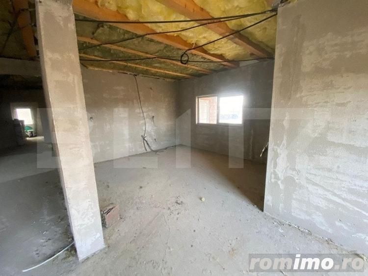 Casă cu 4 camere cu Teren 1500 Mp în Ideciu de Jos