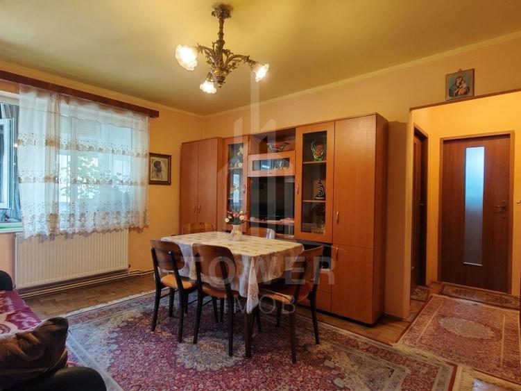 Apartament cu 2 camere semidecomandat, mobilat în Terezian