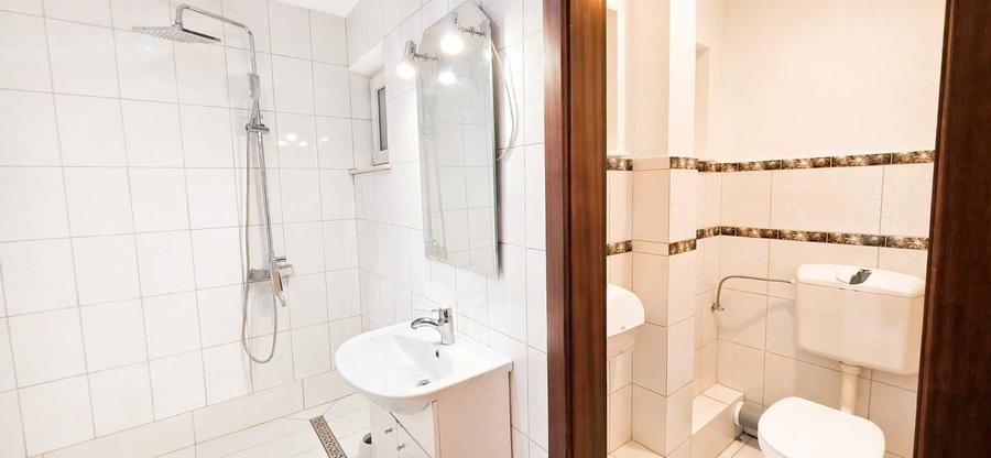 Apartament cu 2 camere semidecomandat în Giulești