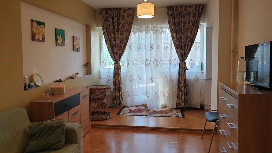 Apartament cu 2 camere decomandat în Popoveni