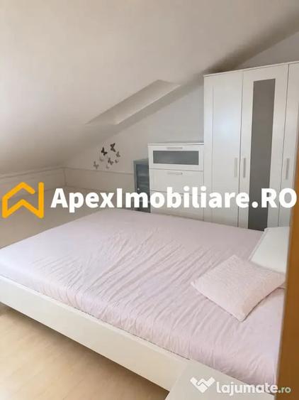 Apartament cu 3 camere, mobilat în Roșu