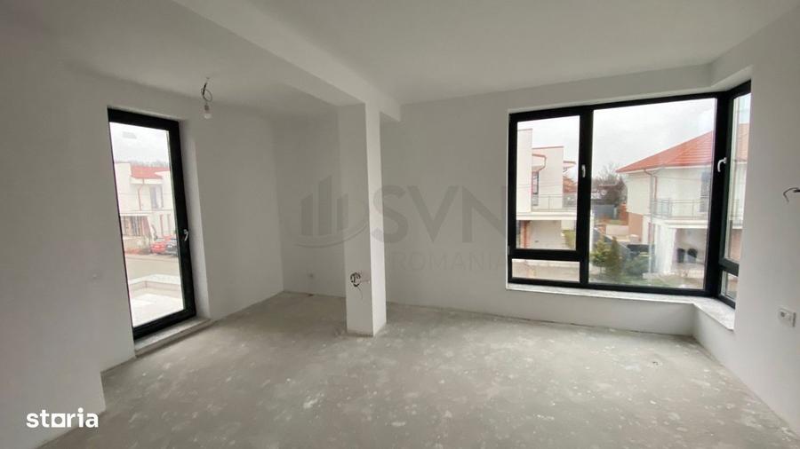 Casă cu 5 camere cu Teren 370 Mp în Mogoșoaia