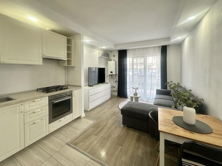 Apartament cu 2 camere decomandat în Crețuleasca