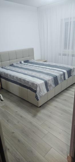 Apartament cu 3 camere decomandat în Tudor Vladimirescu