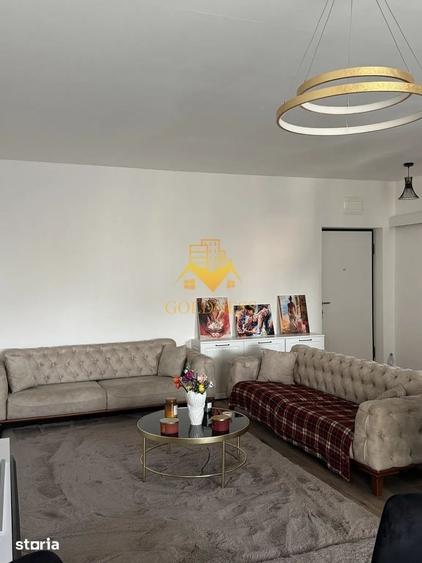 Apartament cu 3 camere semidecomandat în Central