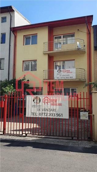Casă cu 2 camere cu Teren 160 Mp în Doamna Ghica
