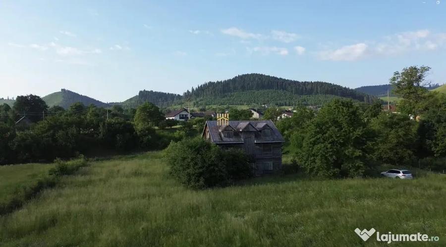 Teren de 10304 mp, în Slatina