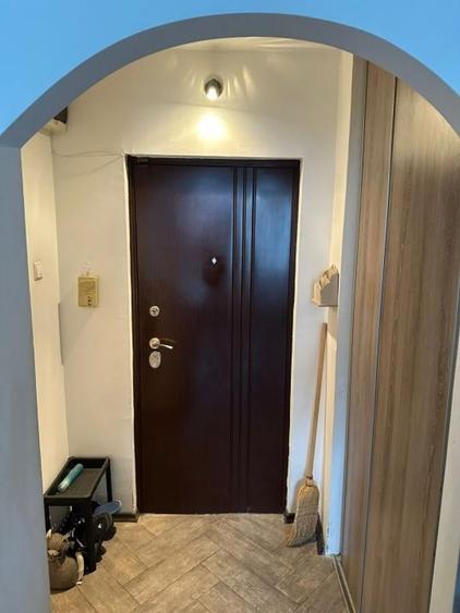 Apartament cu 2 camere decomandat în Militari