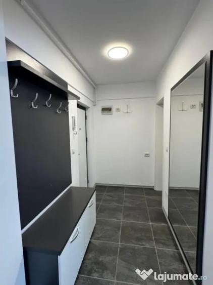 Apartament cu 2 camere decomandat în Vârteju