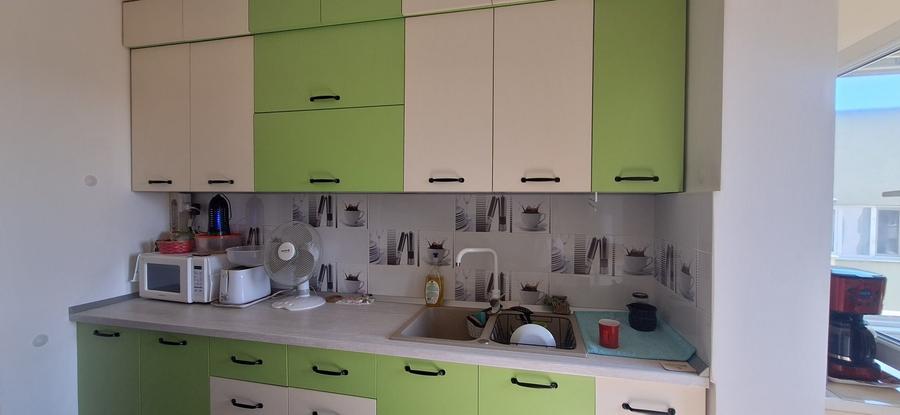 Apartament cu 3 camere decomandat în Doamna Ghica