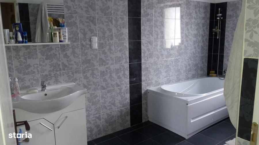Casă cu 4 camere în Gheorgheni