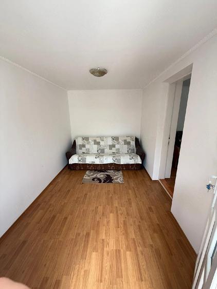 Casă cu Teren 922 Mp în Central