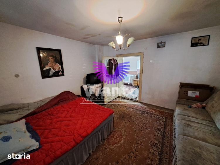 Casă cu 3 camere cu Teren 800 Mp în Slimnic