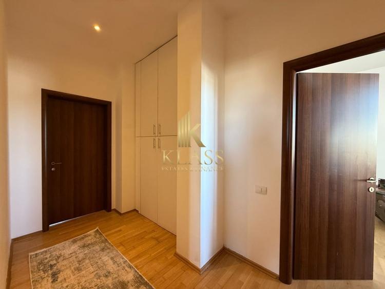 Apartament cu 4 camere circular, mobilat în Băneasa