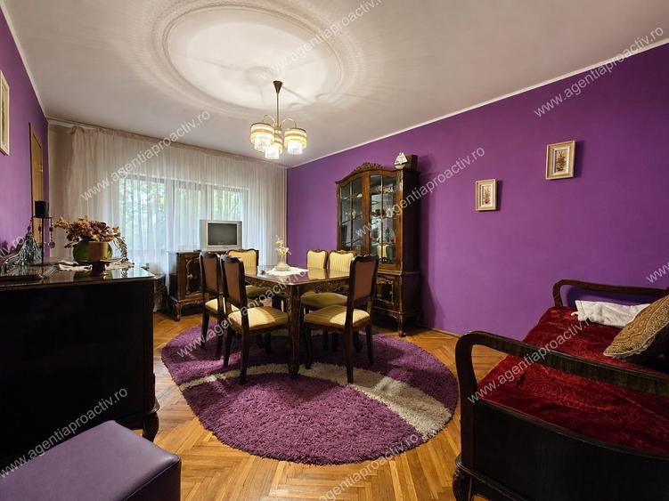 Apartament cu 3 camere decomandat în Siderurgiștilor
