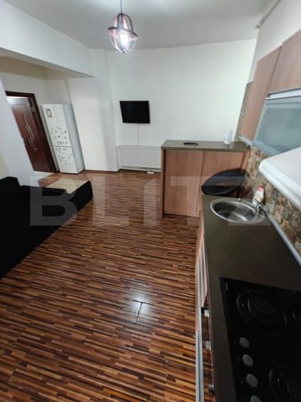 Apartament cu 2 camere decomandat, mobilat în Ultracentral