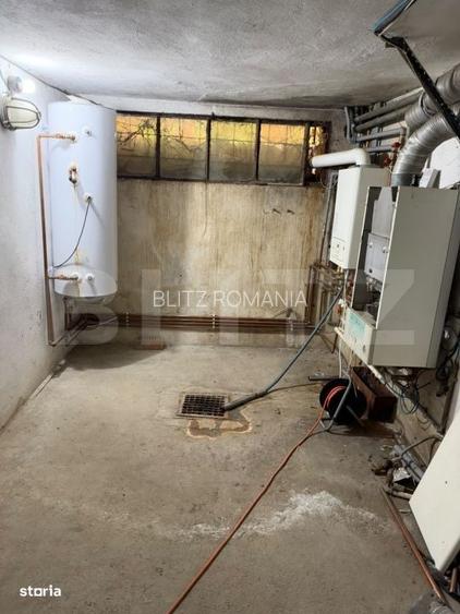 Casa de vanzare, 397.35 mp, zona Malu Rosu