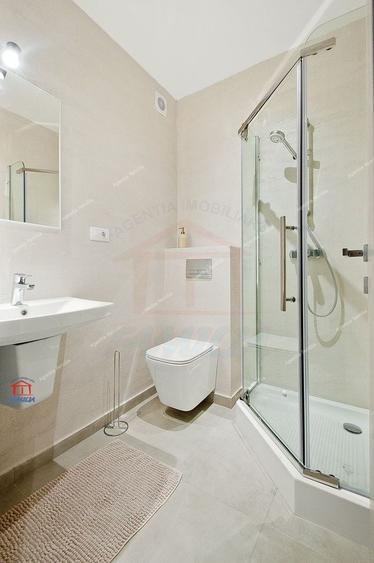 Apartament cu 3 camere decomandat, mobilat în Mazepa 2