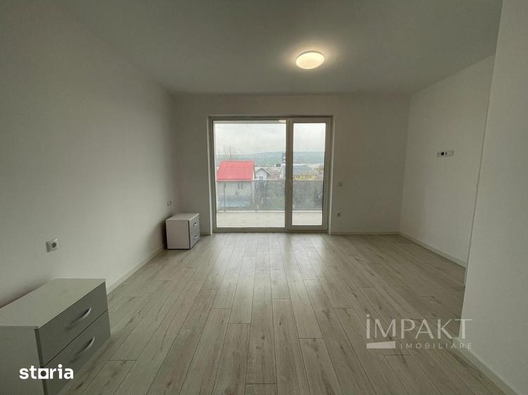 Apartament cu 3 camere semidecomandat în Bulgaria