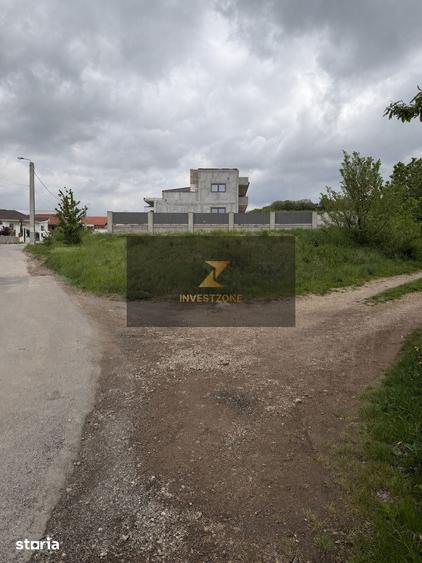 Teren de 708 mp, în Oncea