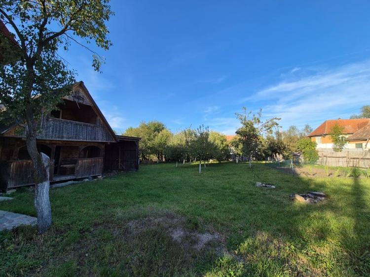 Casă individuală cu 4 camere cu Teren 1000 Mp în Livada (Petreștii de Jos)
