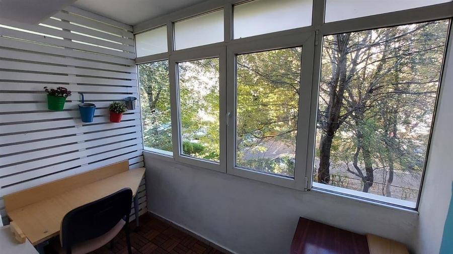 Apartament cu 4 camere decomandat, mobilat în Aviației