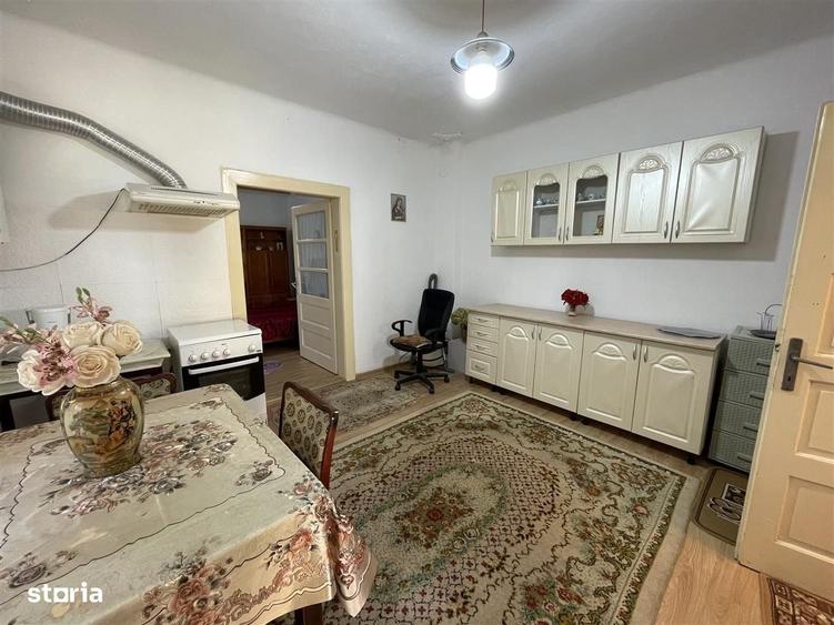Casă cu 4 camere cu Teren 513 Mp în Șura Mică