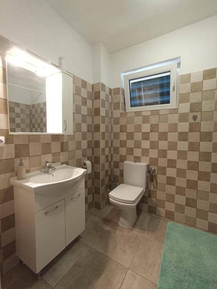 Apartament cu 2 camere semidecomandat, mobilat în Gheorgheni