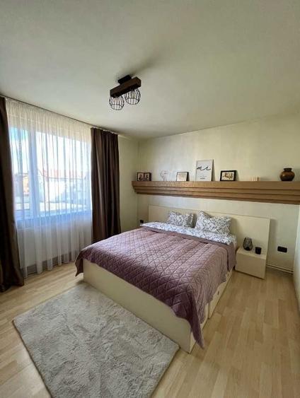 Apartament cu 3 camere în Podgoria