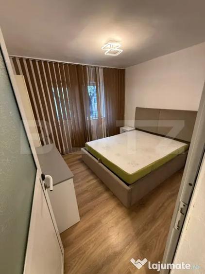 Apartament cu 3 camere decomandat, mobilat în Micro 11
