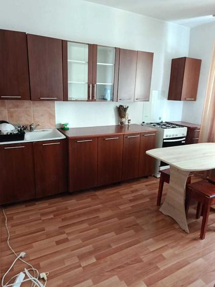 Garsonieră decomandată în Păcii